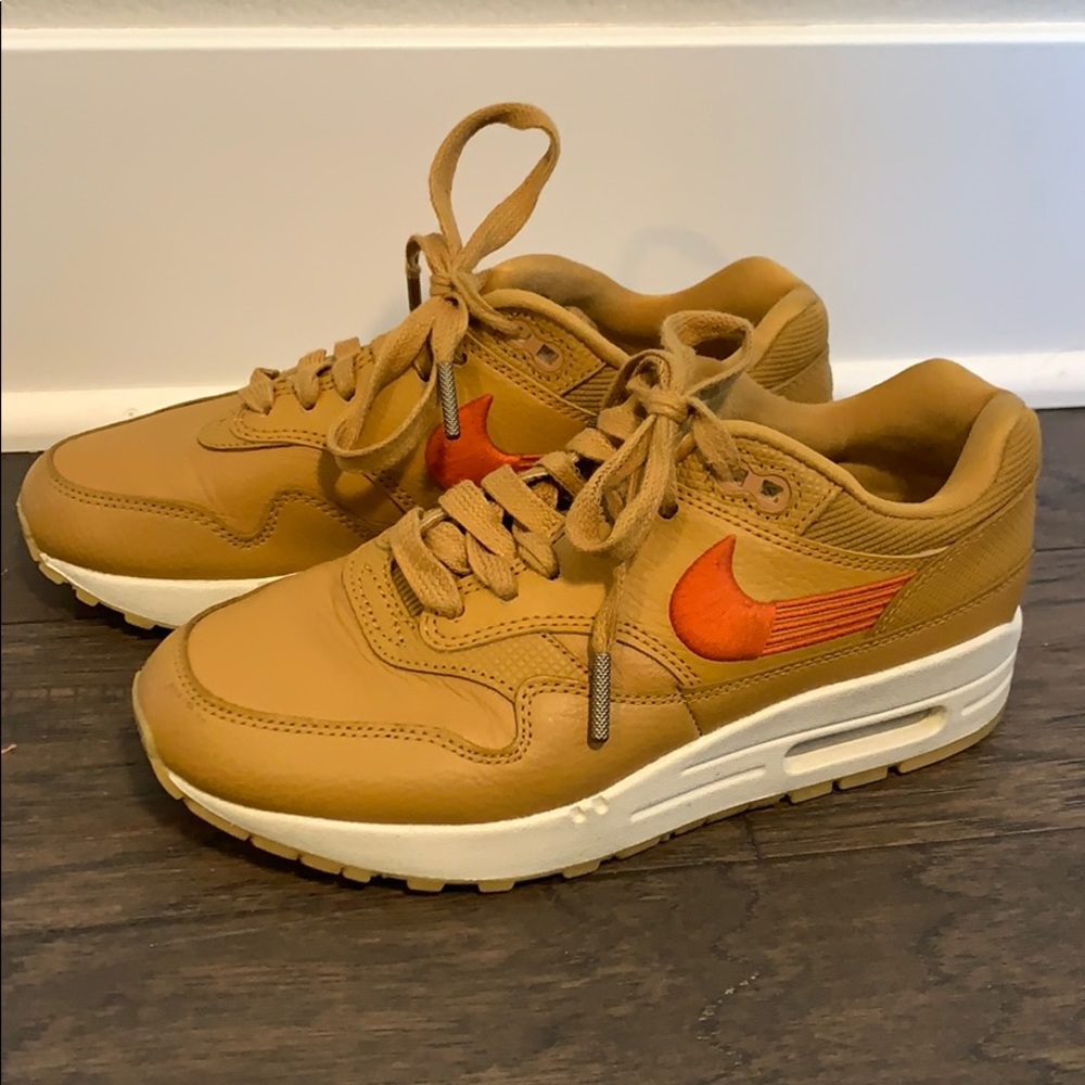 Nike Shoes